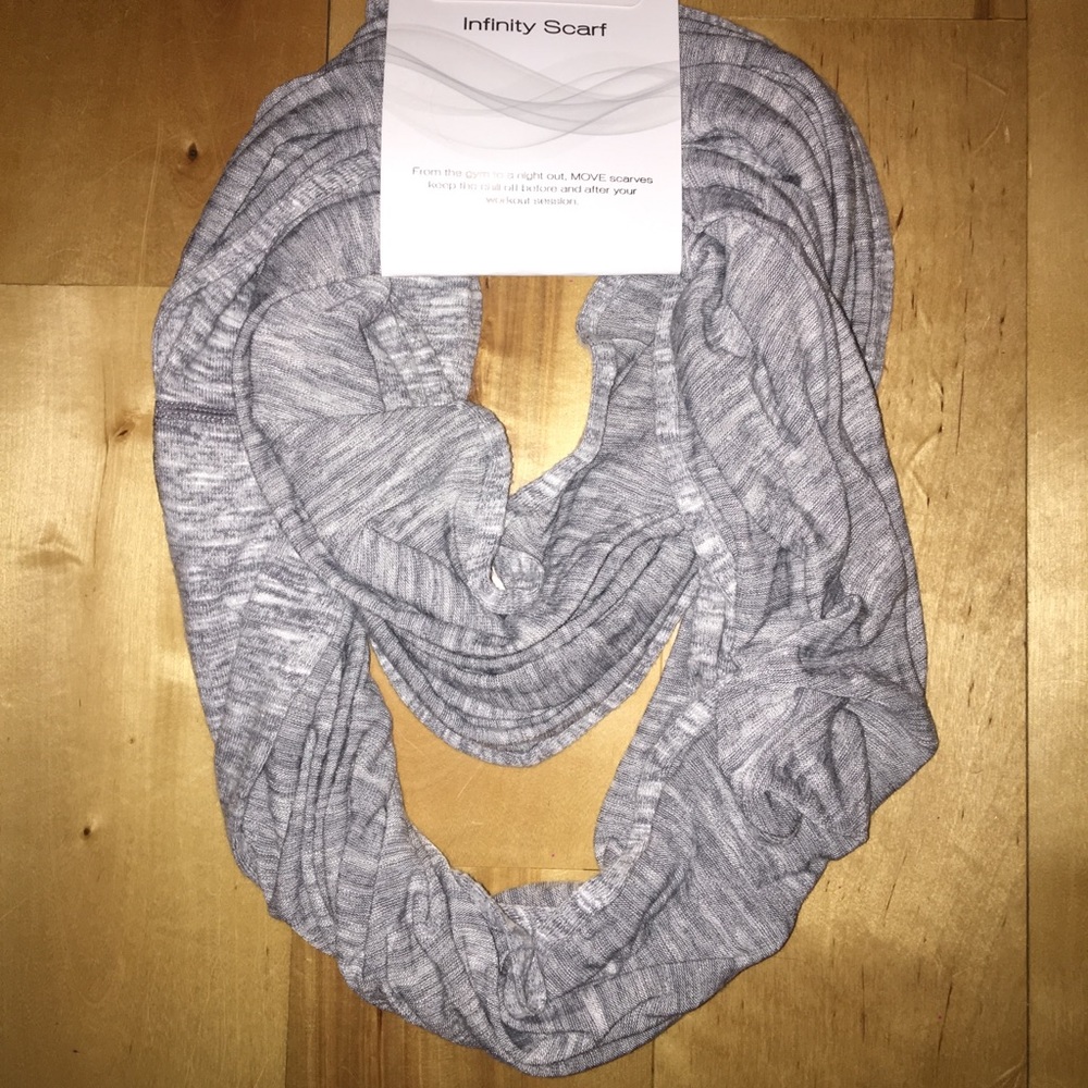 BRAND NEW Light Grey Infinity Scarf Wrap.